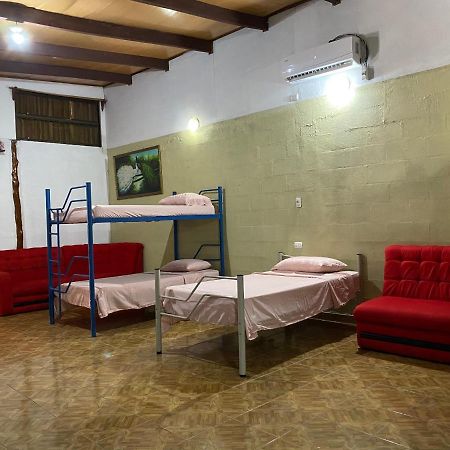 Mauras Tropical Mini Hostel & Tours Paquera Eksteriør billede