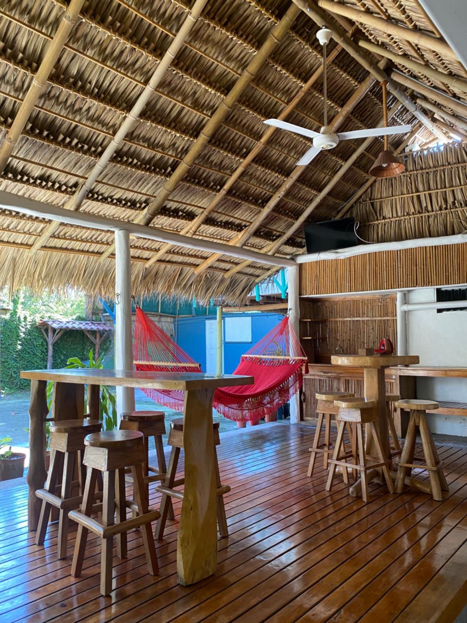 Mauras Tropical Mini Hostel & Tours Paquera Eksteriør billede